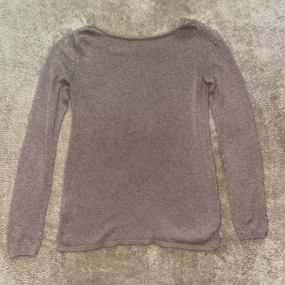 Old Navy Sweater - Picture 2 of 2